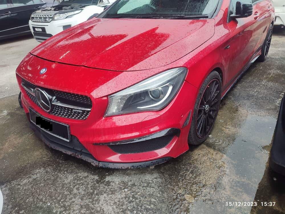 MERCEDES BENZ CLA 180 1.6 (A)