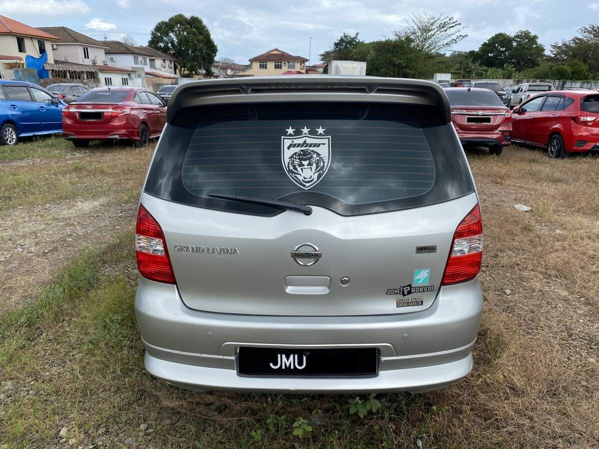 NISSAN GRAND LIVINA 1.6