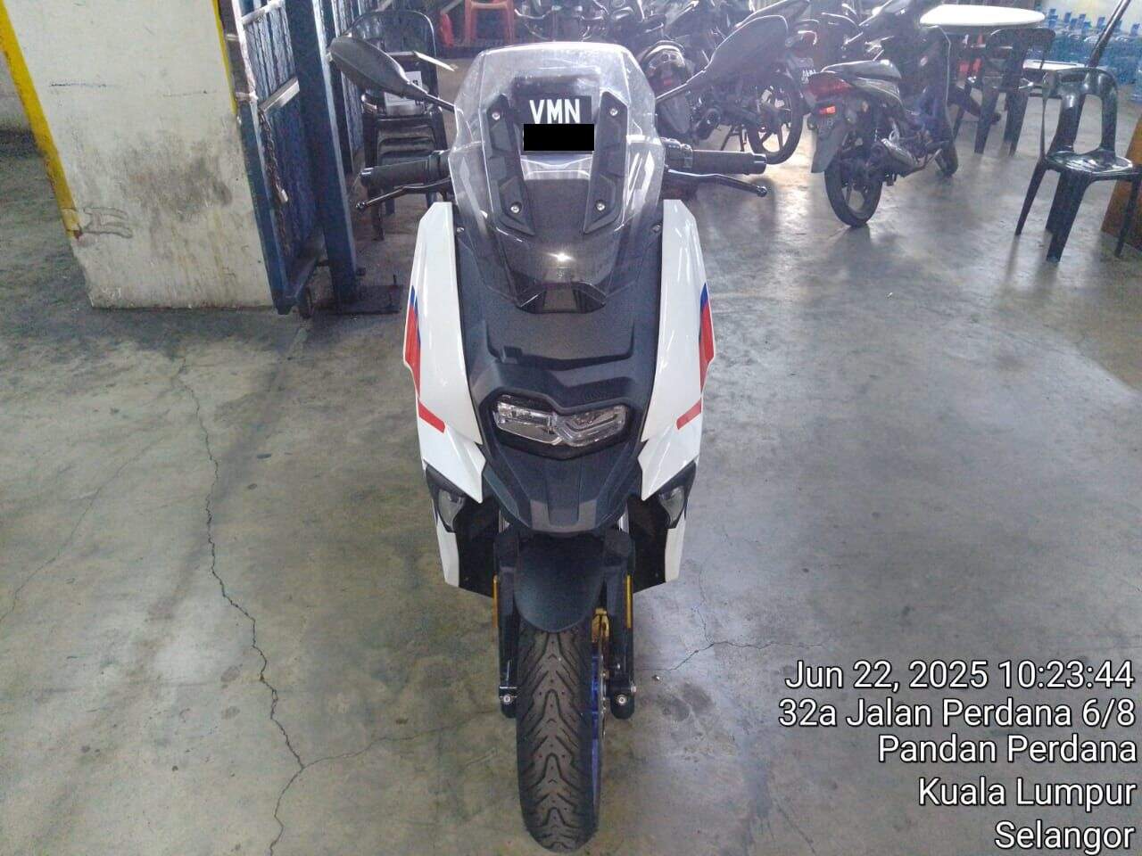 BMW K09-C400X
