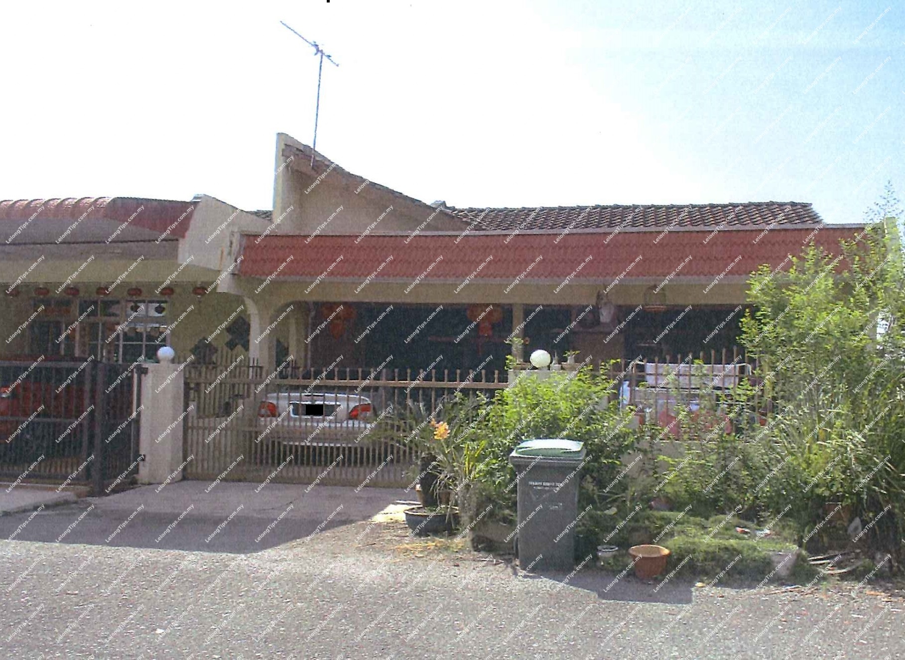 1 Storey Terrace House