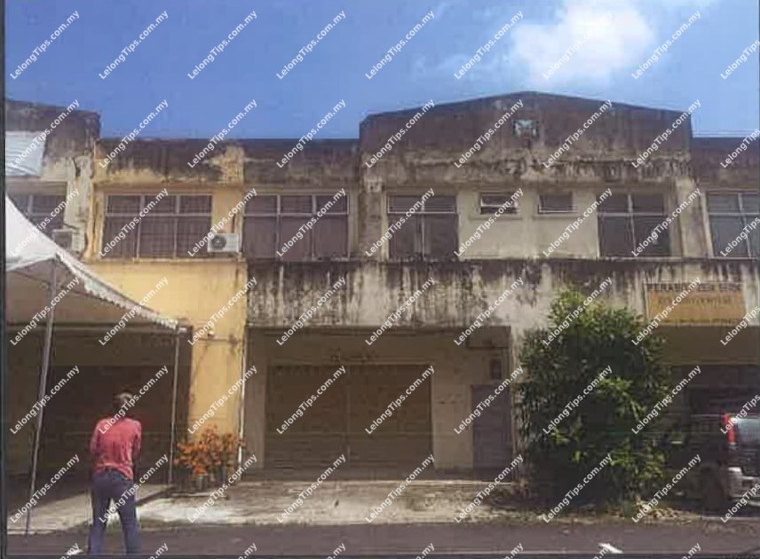 Sungai Gadut Auction Factory/Warehouse in Negeri Sembilan