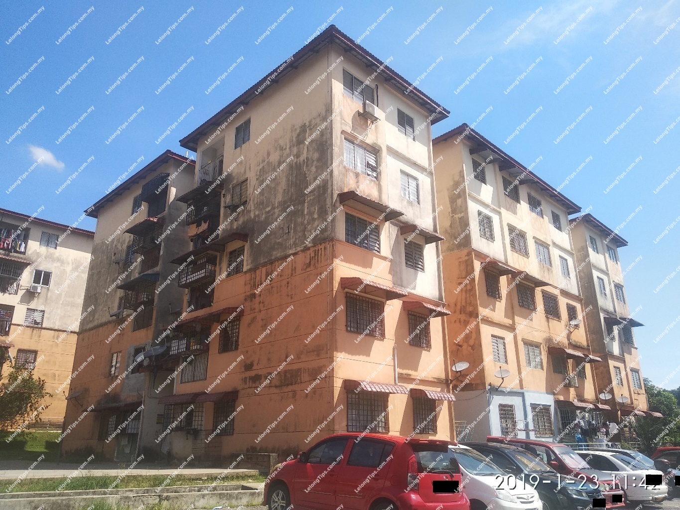 Lelong Auction Price Dropped 27 Roi Up To 8 Galleria Equine Park Service Apartment 10 Mins Walk To Aeon Mall Taman Equine In Taman Equine Selangor For Rm175000