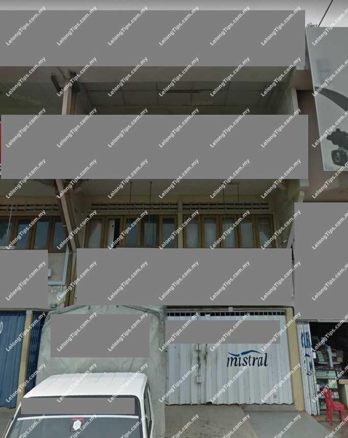 3 Storey Shop House [5 min to Lotus's Lukut (Tesco); 6 min to Econsave Lukut]