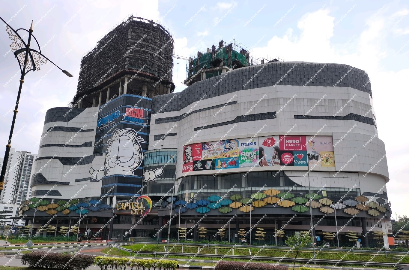 [Price dropped 46%] Freehold Retail Lot [6 min to Angsana Mall; 7 min to Paradigm Mall JB; Facing main road of Jalan Tampoi]