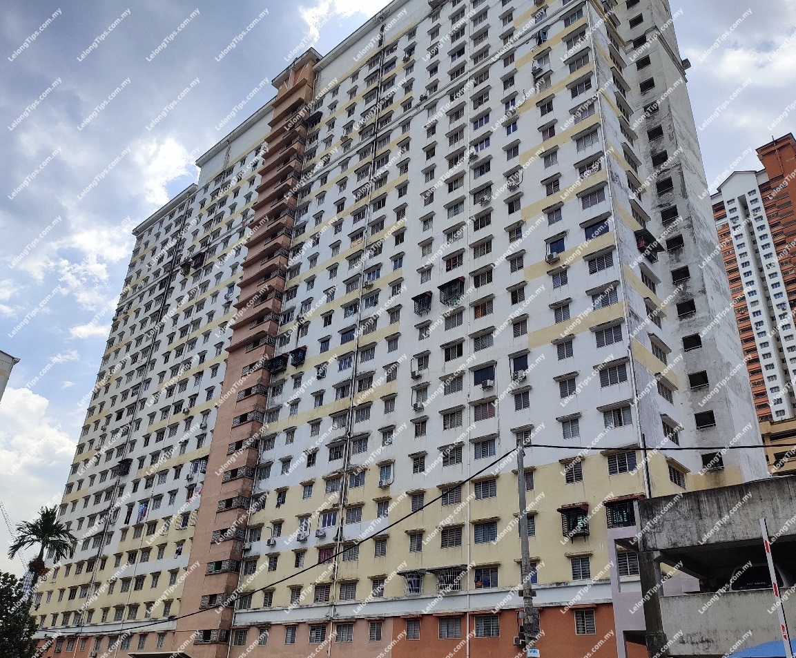 Flora Damansara Apartment