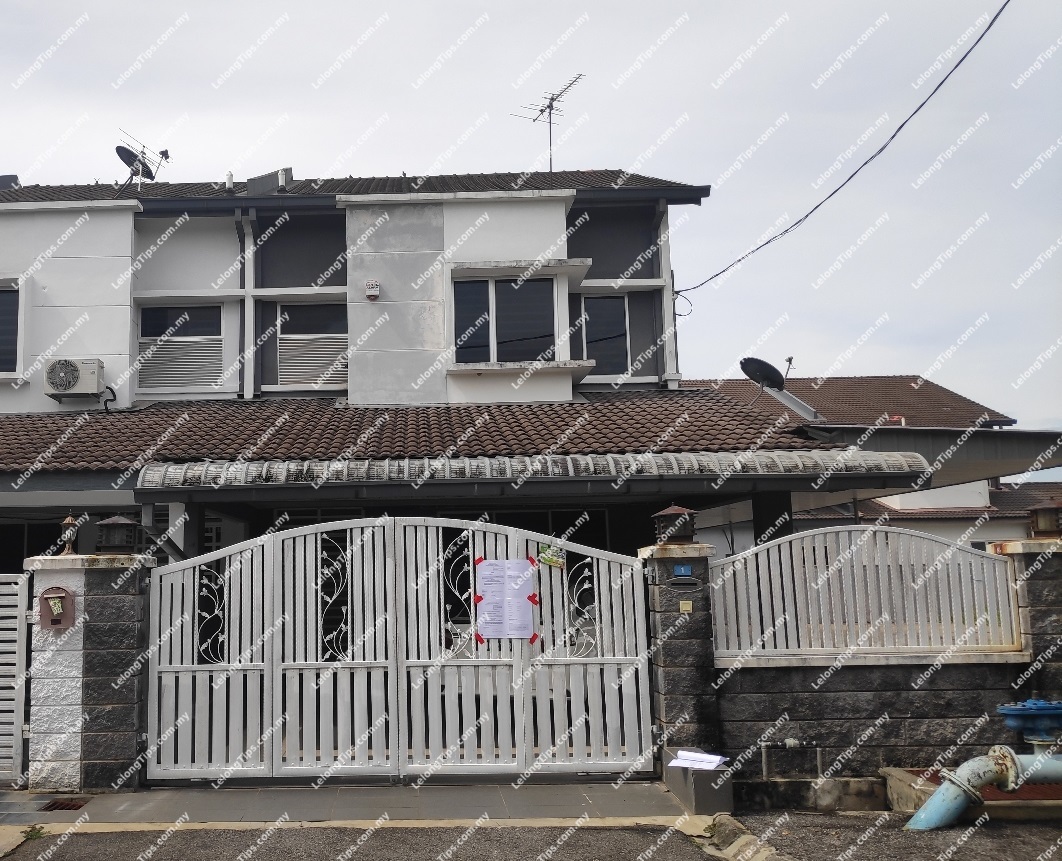 Freehold 4 Bedroom 2 Storey Terrace House, Corner Lot, Renovated [8 min to Amanjaya Mall]