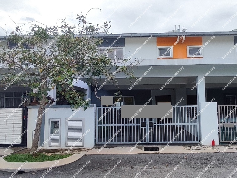 Freehold 2 Storey Terrace House