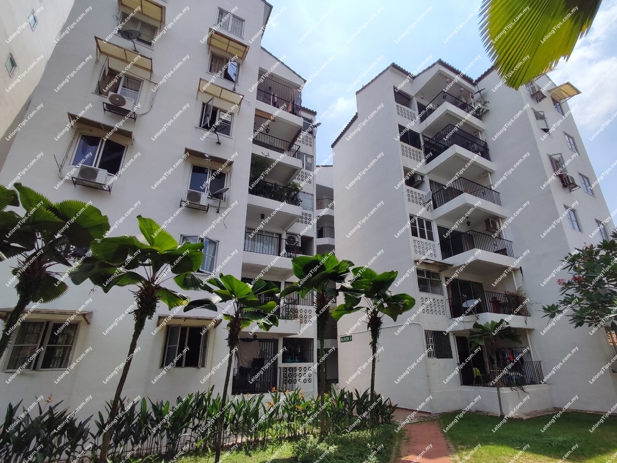 3 Bedroom Pantai Hillpark Apartment [3 min to Nexus Bangsar South; 5 min to Pantai Dalam KTM Station & KL Gateway Mall; 9 min to The Scott Garden; 10 min to Mid Valley Shopping Mall]