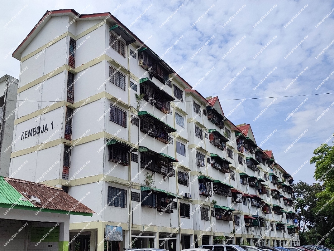 [ROI up to 6%] 3 Bedroom Gugusan Kemboja Flat [6 min to Kwasa Sentral MRT Station; 7 min to NSK Trade City Kota Damansara; 9 min to Strand Mall]