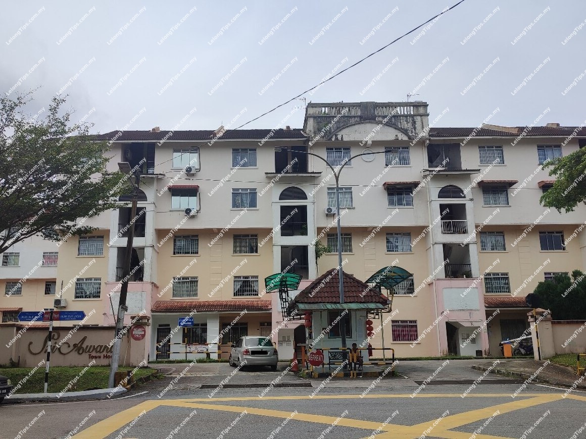 Apartment [Close to Mydin Mutiara Rini and AEON Mall Bukit Indah]