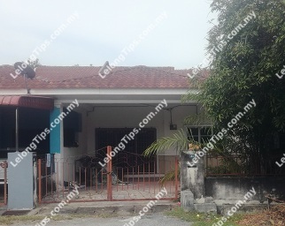 Auction 1 Storey Terrace House in Seri Iskandar Perak for RM162000