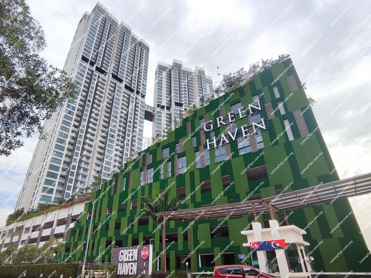 Freehold Kota Lindungan Hijau Serviced Apartment (Green Haven) [6 min to AEON Permas Jaya; 7 min to Lotus's Seri Alam]
