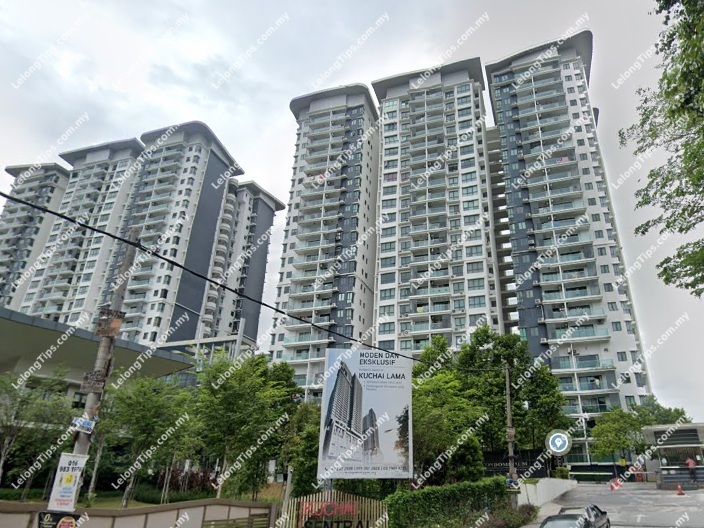 KL Palace Court Condominium, End Lot [7 min away from Pantai Dalam KTM Station; 9 min to Mid Valley Megamall]