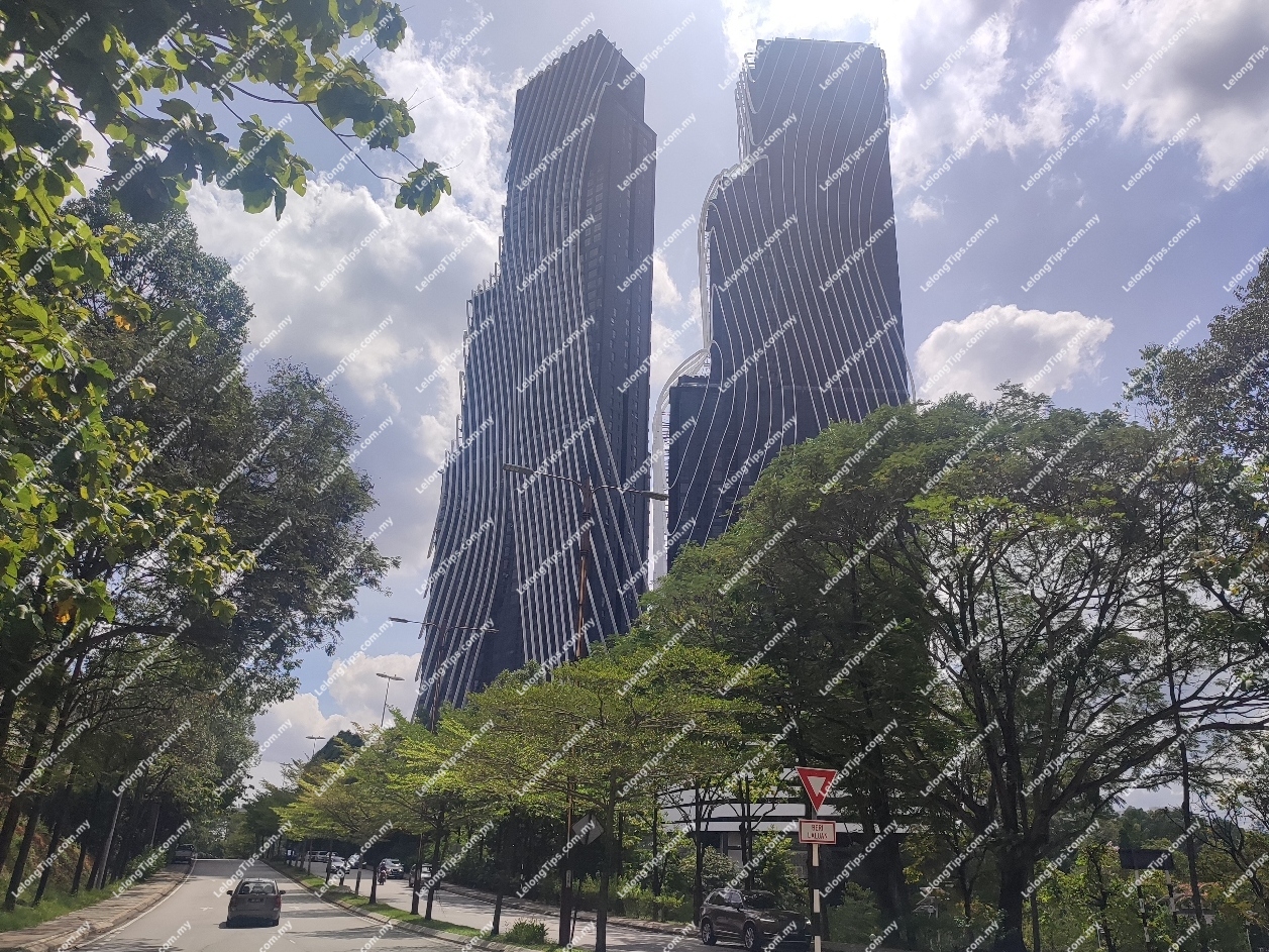 Arte Mont Kiara Service Apartment [4 min to Solaris Mont’Kiara; 6 min walk to Menara MITI; 8 min walk to Publika Shopping Gallery; 8 min to Semantan MRT Station]