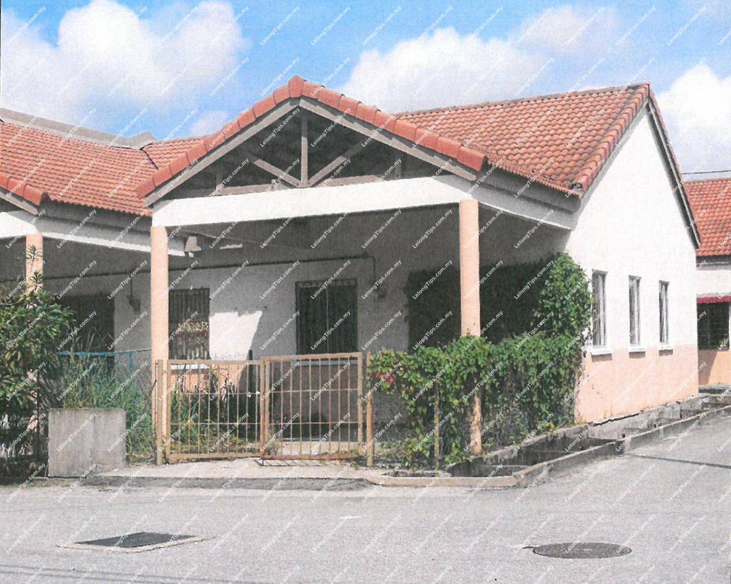 1 Storey Terrace House