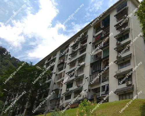 Freehold 4 Bedroom Desa View Towers Apartment [6 min to Melawati Mall; 7 min to Wangsa Maju LRT Station]