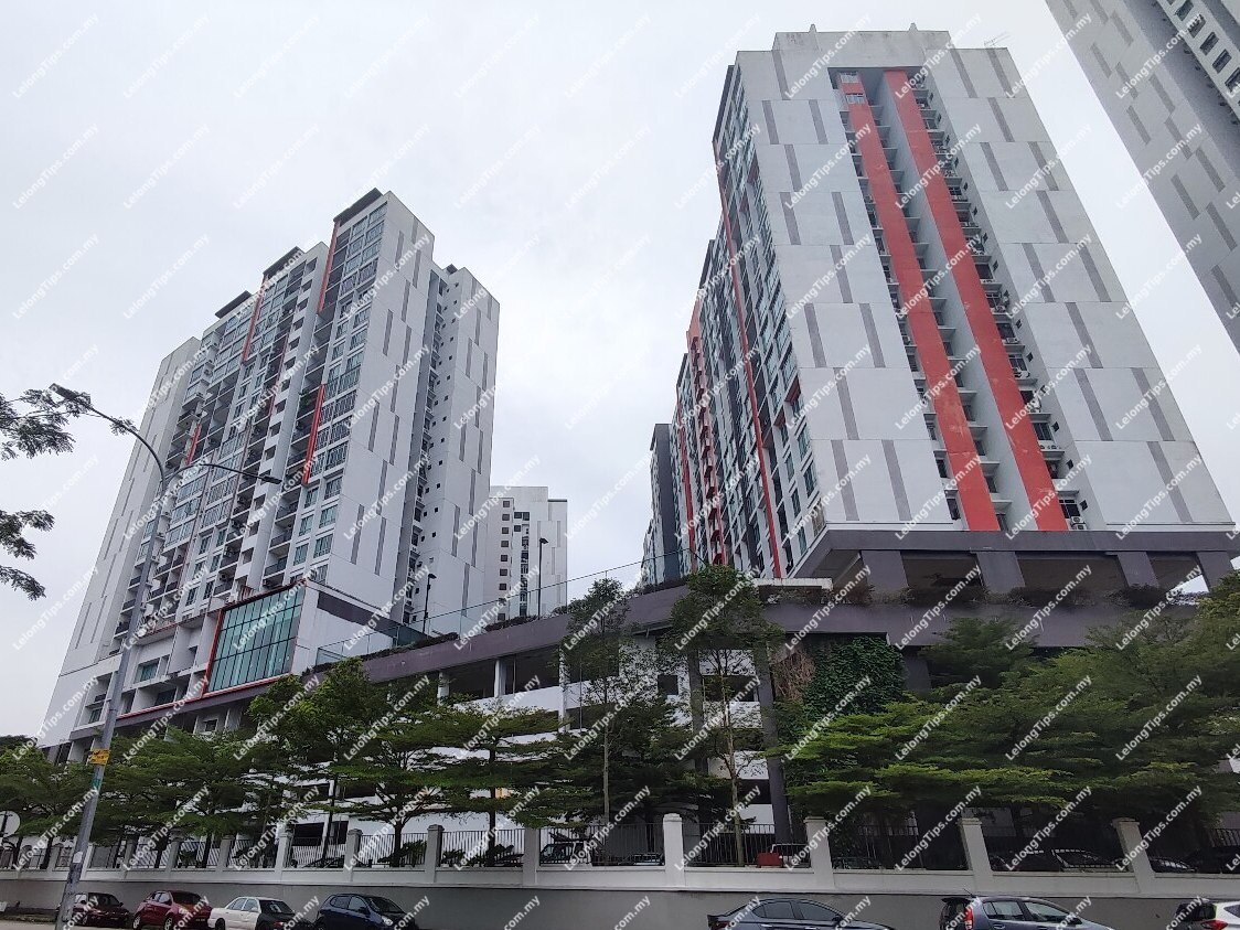 [-28%] Freehold 4 Bedroom Dedaun Hijau Service Apartment (Greenfield Regency), Corner Lot [4 min to Paradigm Mall Johor Bahru; 5 min to Sutera Mall]