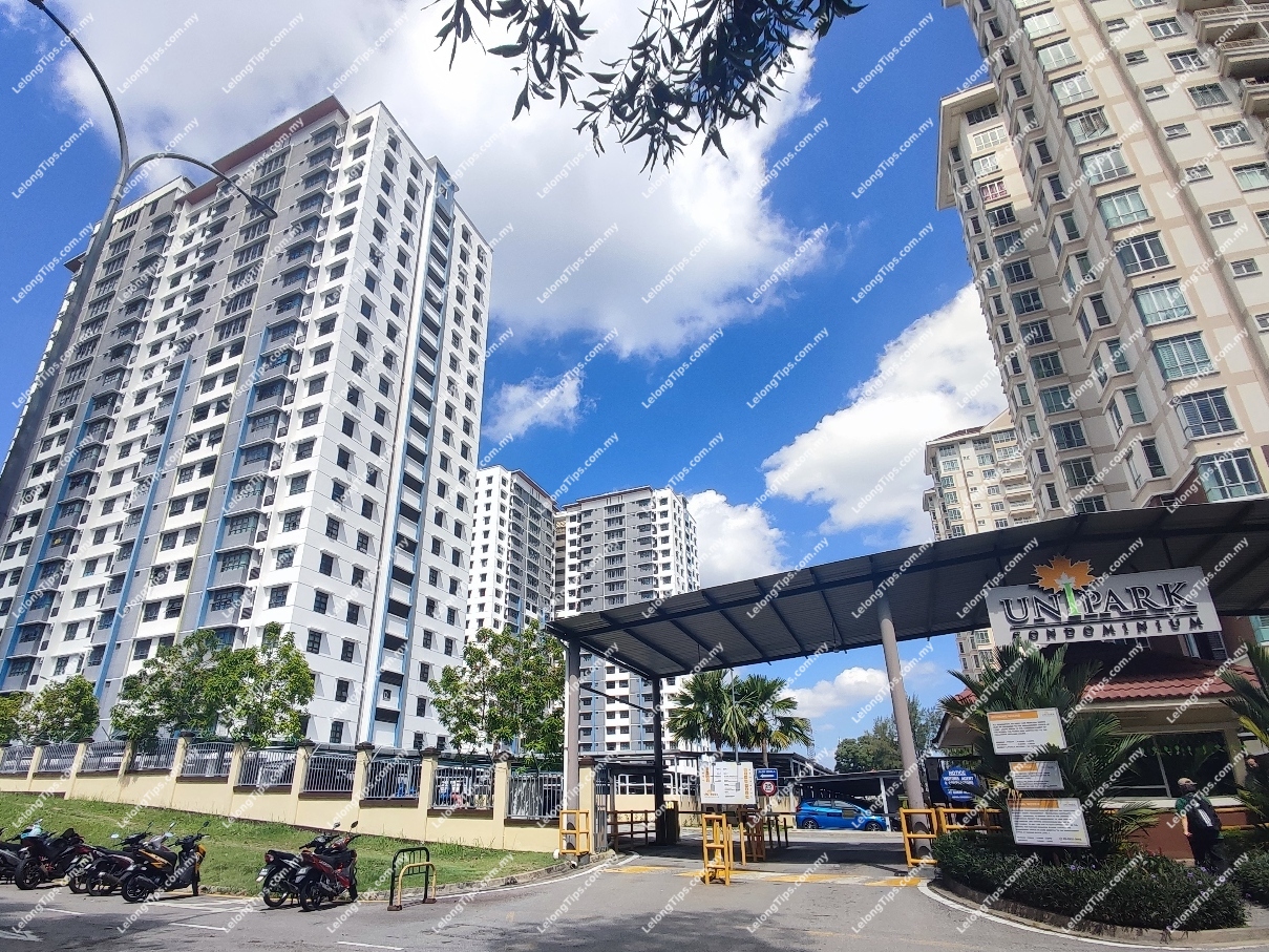 Auction [-27% & ROI up to 6%] Freehold 3 Bedroom De Centrum Residence ...