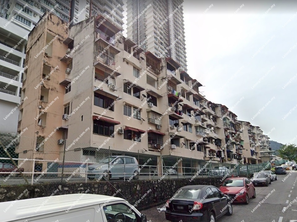 Auction 3 Bedroom Apartment [5 min to Econsave Ayer Hitam; 10 min to