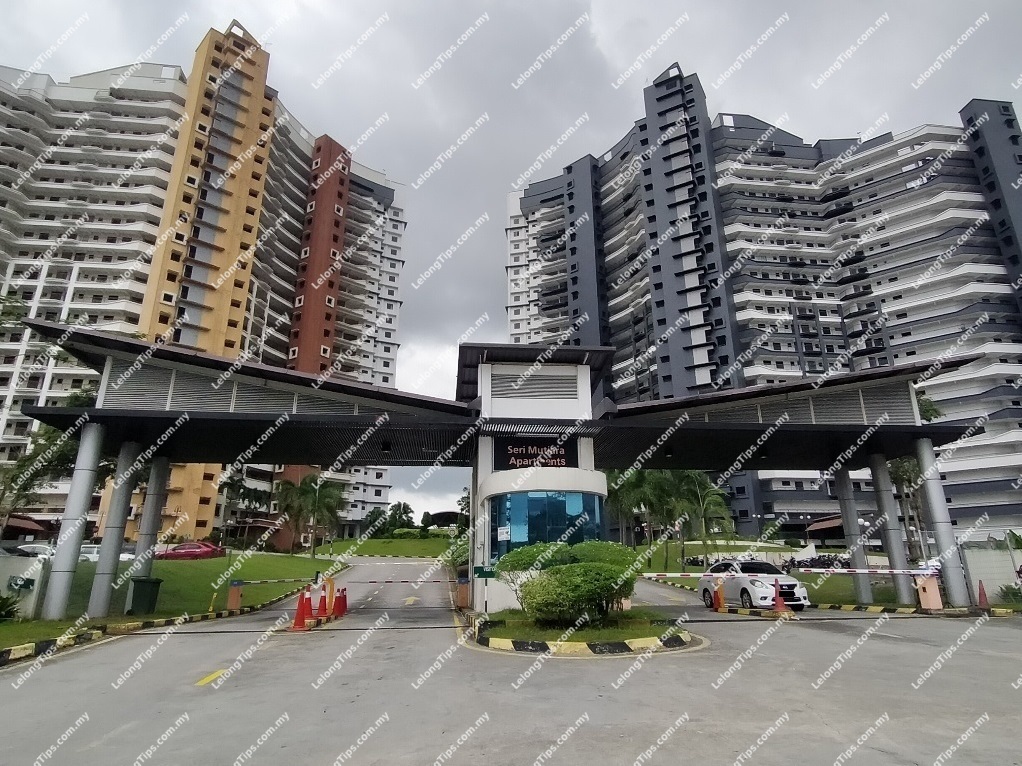 Freehold 3 + 1 Room Seri Mutiara Condominium [Condominium Building Facing main road; 4 min to Lotus's Seri Alam; 8 min to UniKL MITEC]