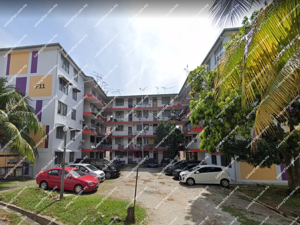 Apartment [Walking Distance to Wangsa Maju LRT Station; 6 min to Wangsa Walk Mall & AEON Big Wangsa Maju]