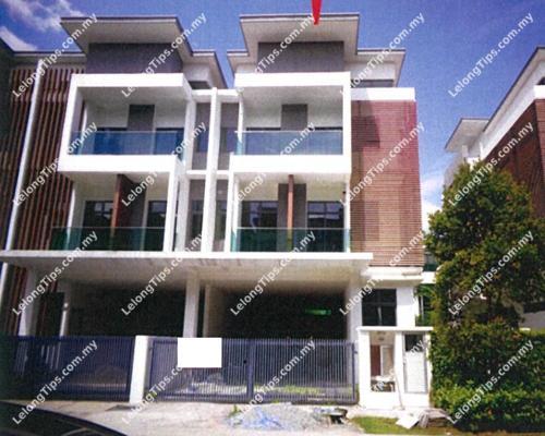 2.5 Storey Terrace House