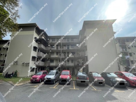 Apartment [Walking Distance to Wangsa Jaya Primary School; 4 min to Sri Rampai LRT Station; 8 min walk to Wangsa Walk Mall]