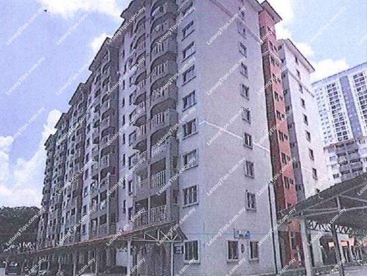 Freehold Arena Green Apartment, Low Cost [3 min to Sri Petaling LRT Station & International Medical University]