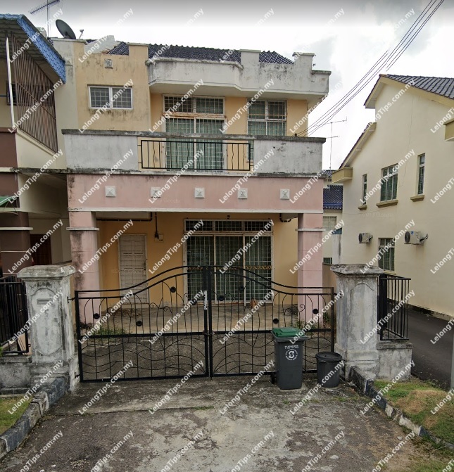 Auction 2 Storey Terrace House in Taman Sri Kluang Johor for RM291600