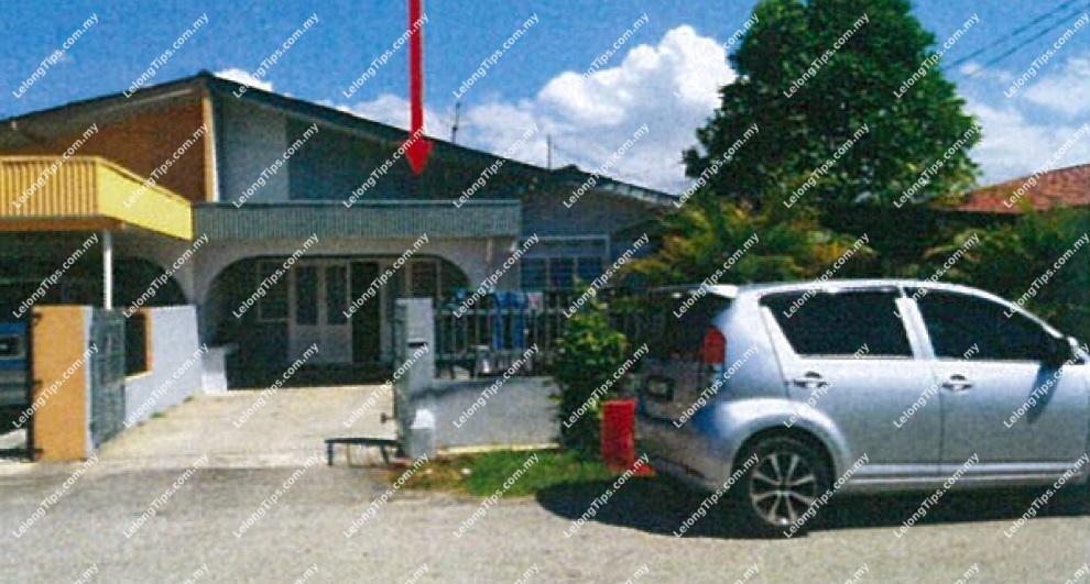 1 Storey Semi Detached House