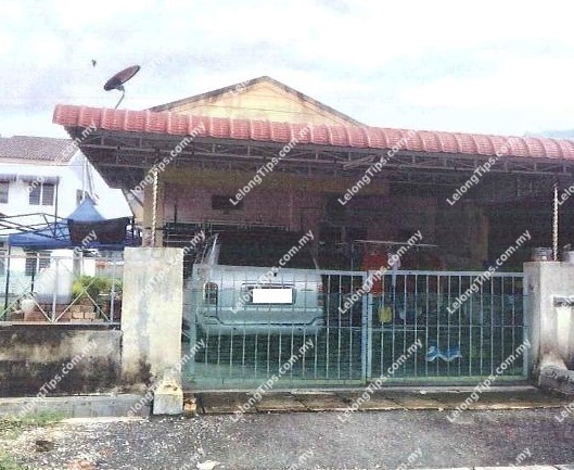 Auction 1 Storey Terrace House in Taman Kledang Perak for RM120000