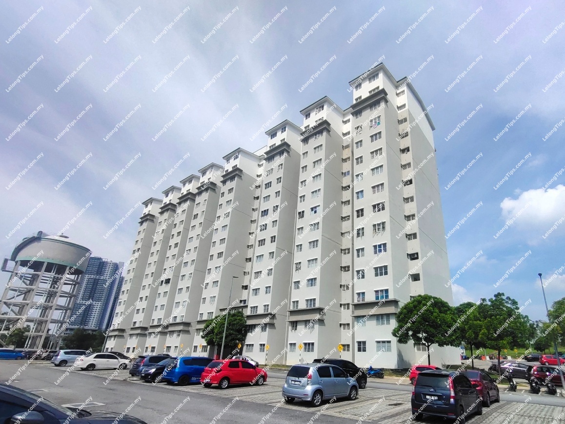 Alpinia Apartment
