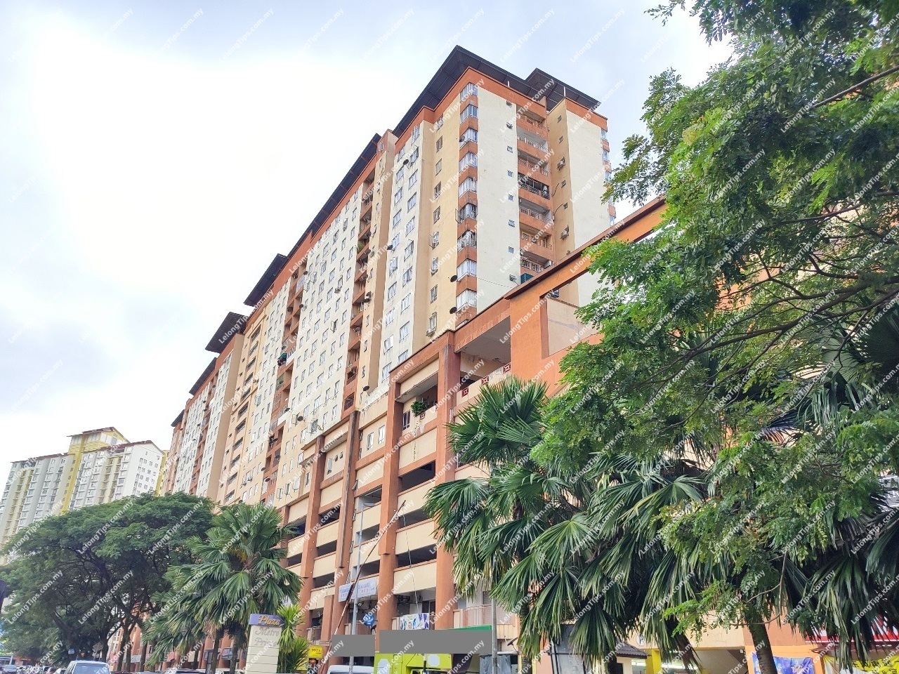 Plaza Metro Prima Apartment [Next to AEON Mall Metro Prima; 6 min walk