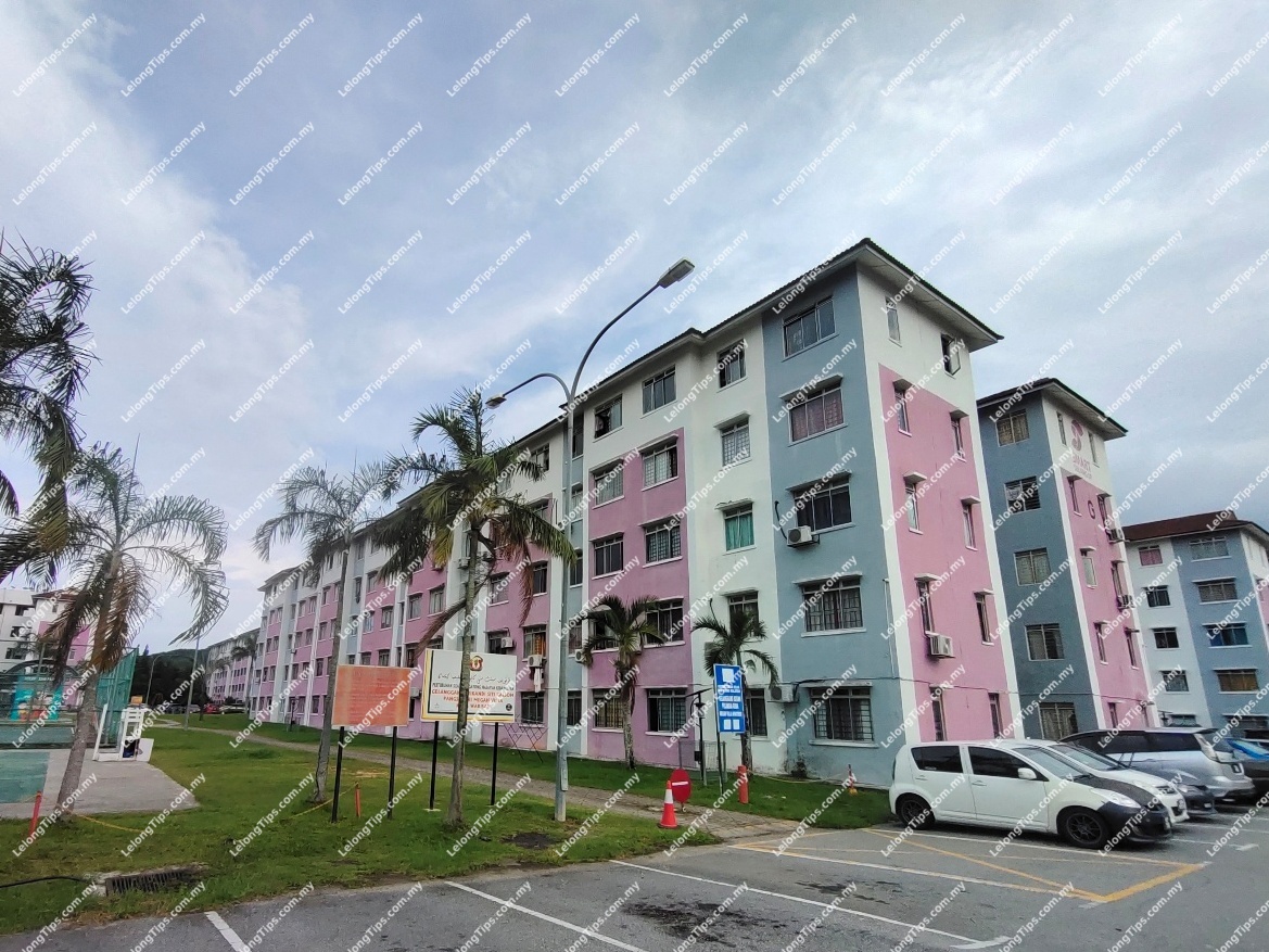 Megah Villa Apartment