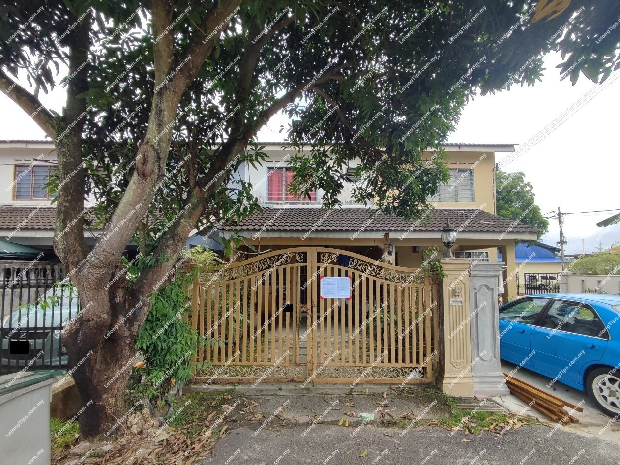 [-35%] 3 Bedroom 2 Storey Terrace House, Intermediate, Low-Medium Cost [Behind Petronas Taman Cahaya Masai; 7 min to Lotus's Eco Tropics]