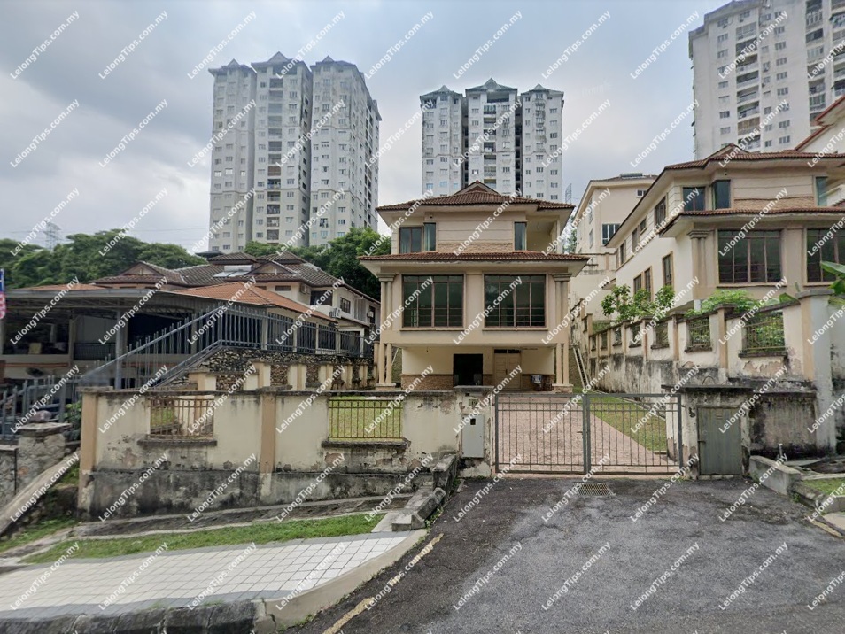 Freehold 2.5 Storey Semi Detached House [Prime Location; 8 min to Bukit ...