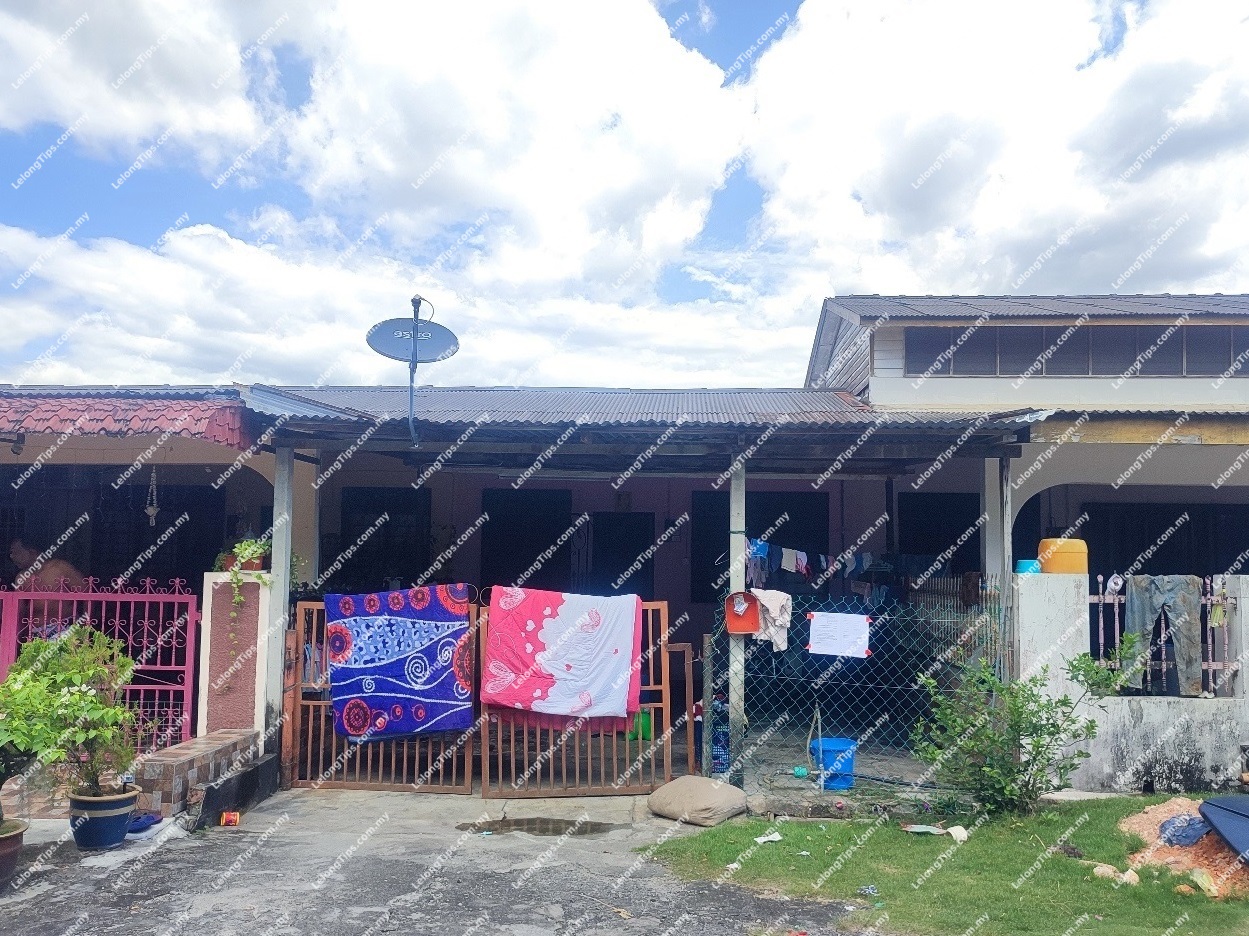 1 Storey Linked House, Intermediate [5 min to Gopeng Town & Outbound Gopeng Toll Plaza]