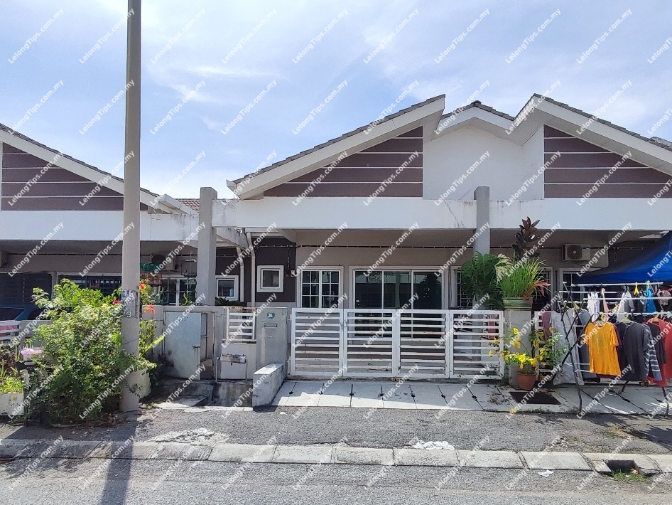 Auction 1 Storey Terrace House in Seri Iskandar Perak for RM117000