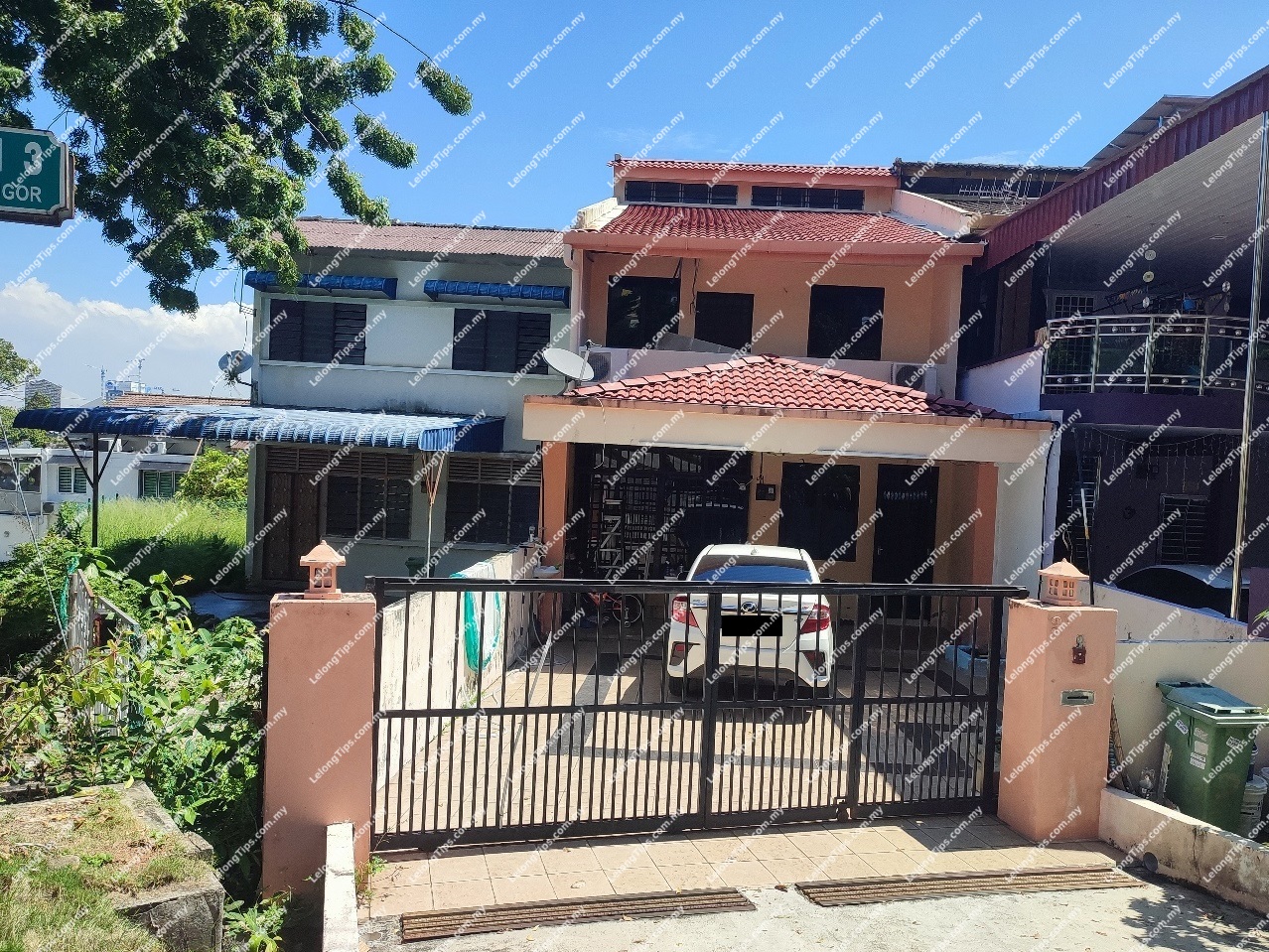 2 Storey Terrace House