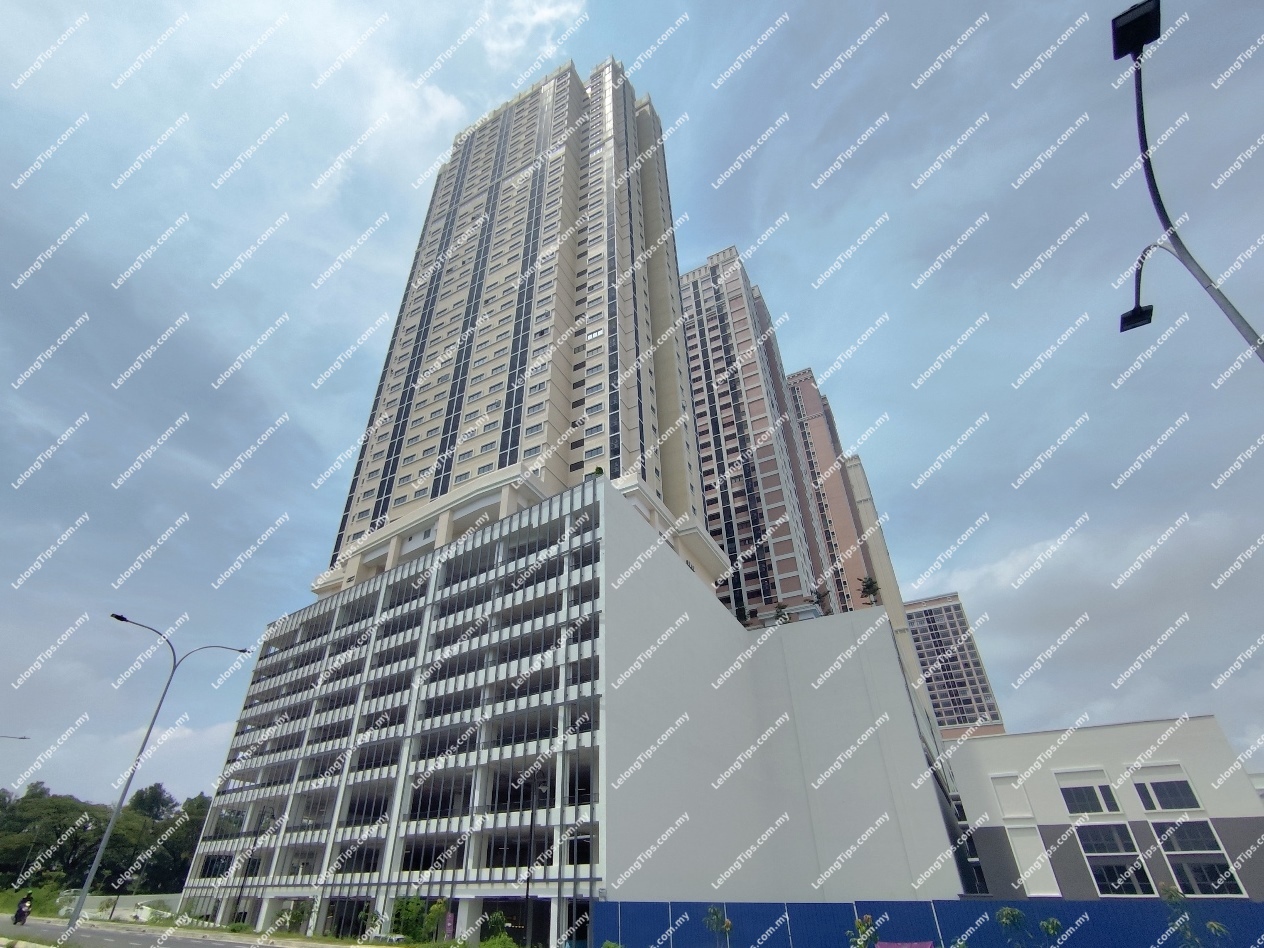 [Dual Key; Next to Peninsula International School Australia] Service