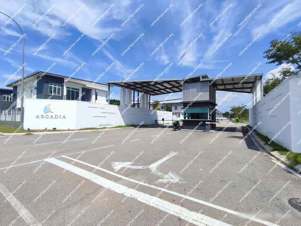 Auction 2 Storey Semi Detached House in Taman Desaru Utama Johor for ...