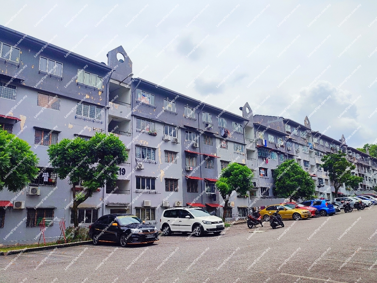 Apartment [4 min to UKM KTM Station; 8 min to Universiti Kebangsaan Malaysia]