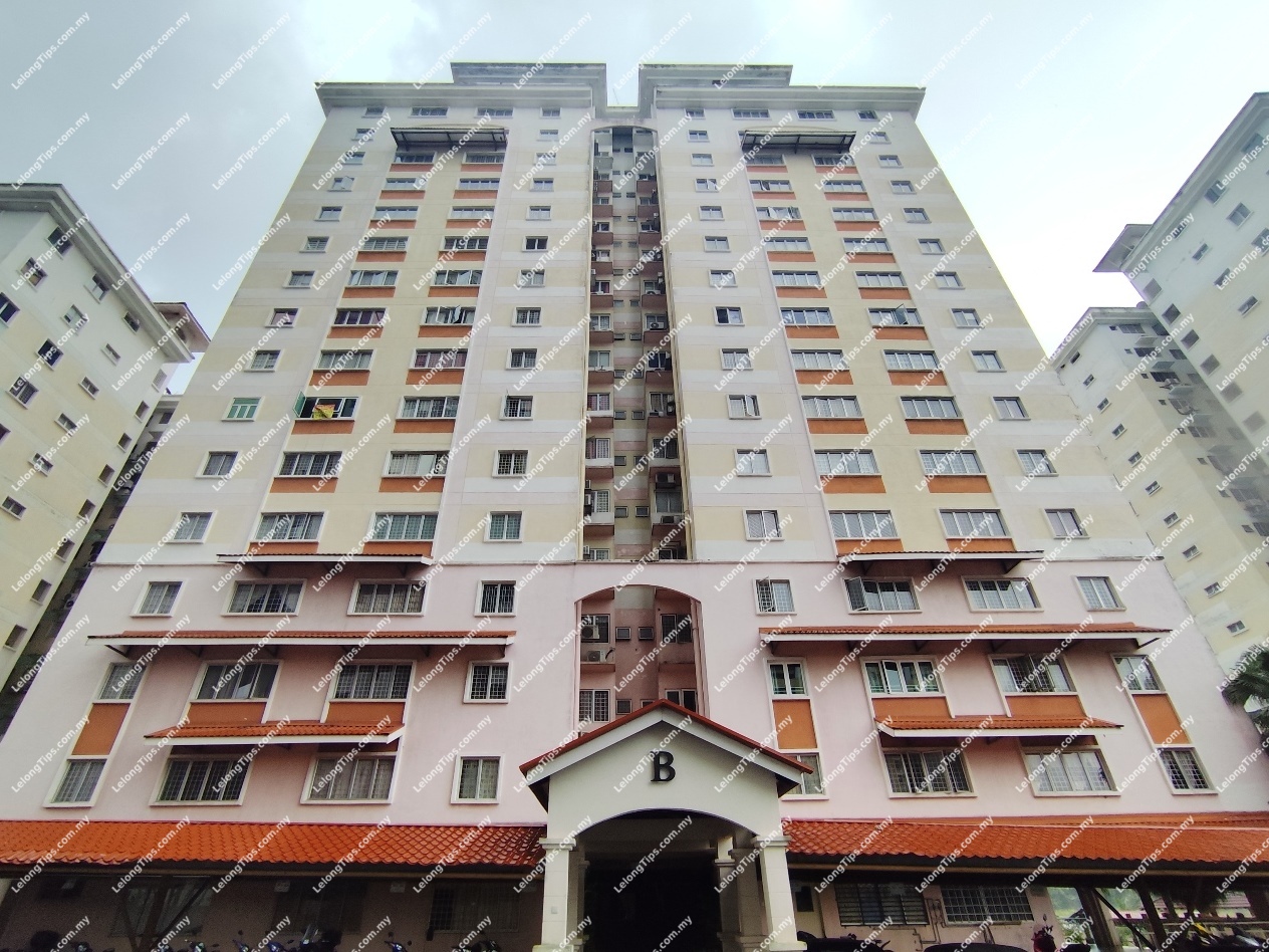 [High Floor; Next to LDP Highway & Caltex Petrol Station] Vista Prima Apartment [6 min to Lotus's Bukit Puchong; 7 min to Puchong Perdana LRT Station]