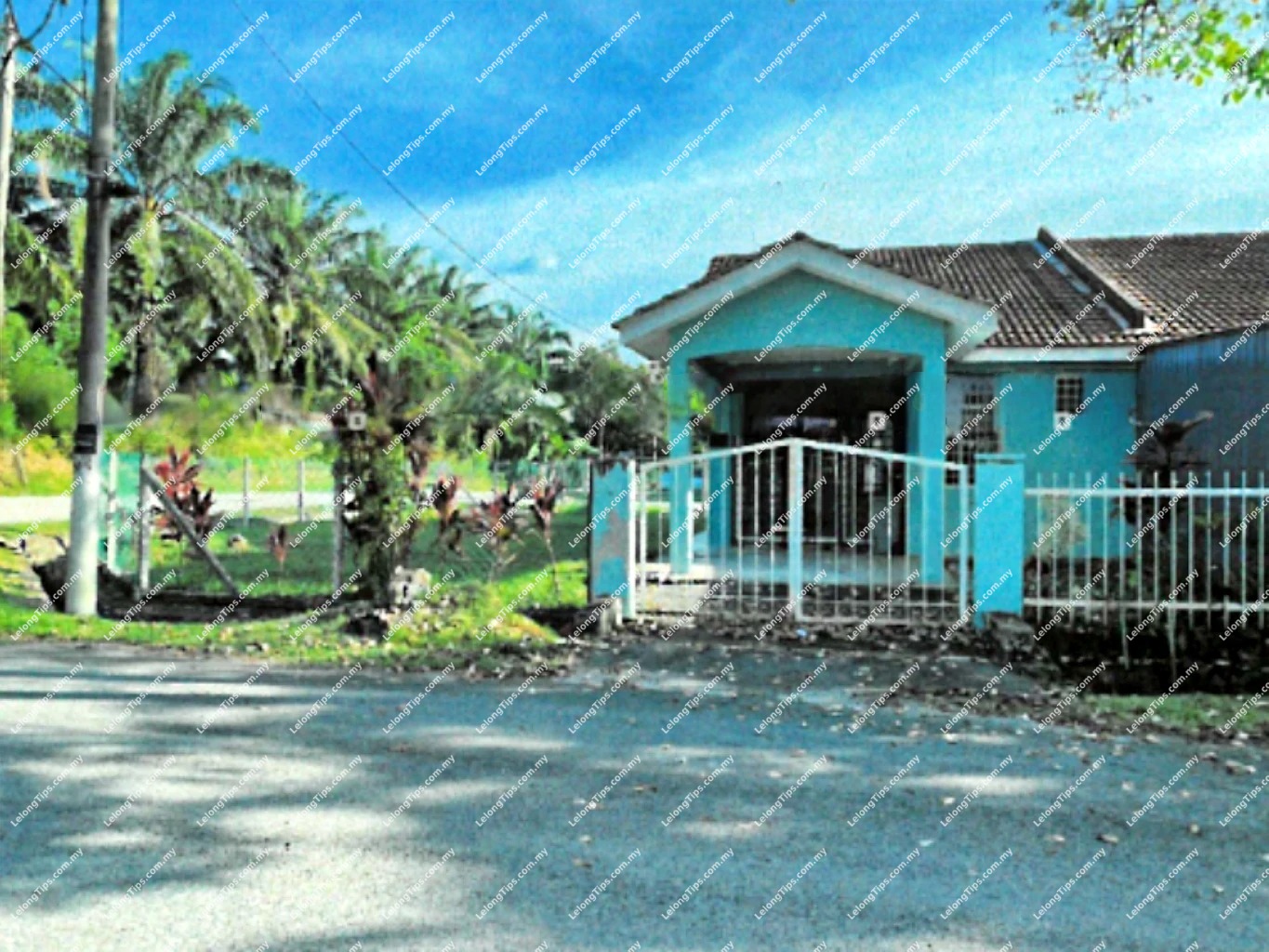 1 Storey Terrace House