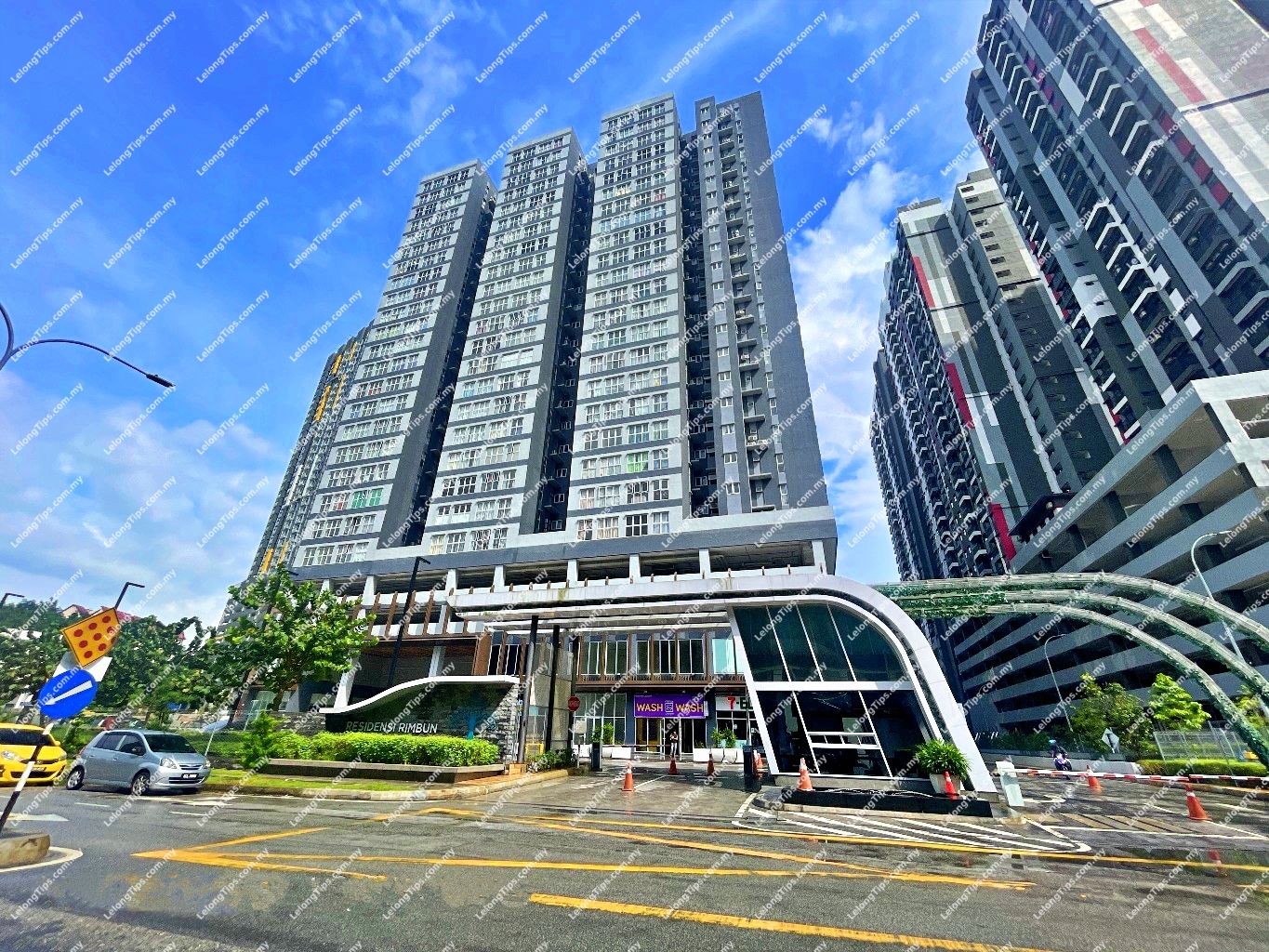 [ROI > 7%; 5 min to Econsave Bangi ] Small Office Home Office (SOHO) [Mixed development with commercial lots; right below the building]