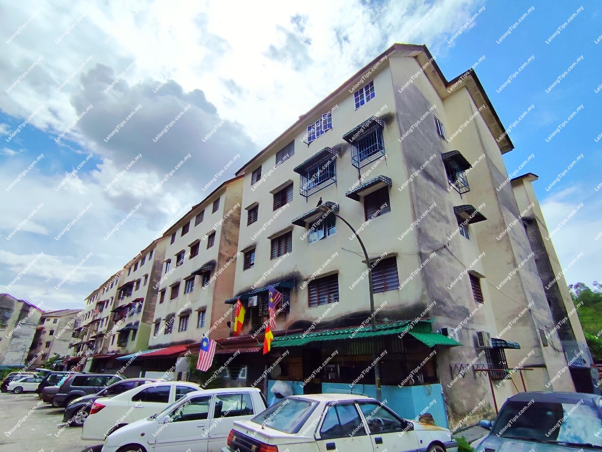 [Close to Mydin Taman Lagenda Suria] Apartment [8 min to Pasaraya CS Hulu Langat]