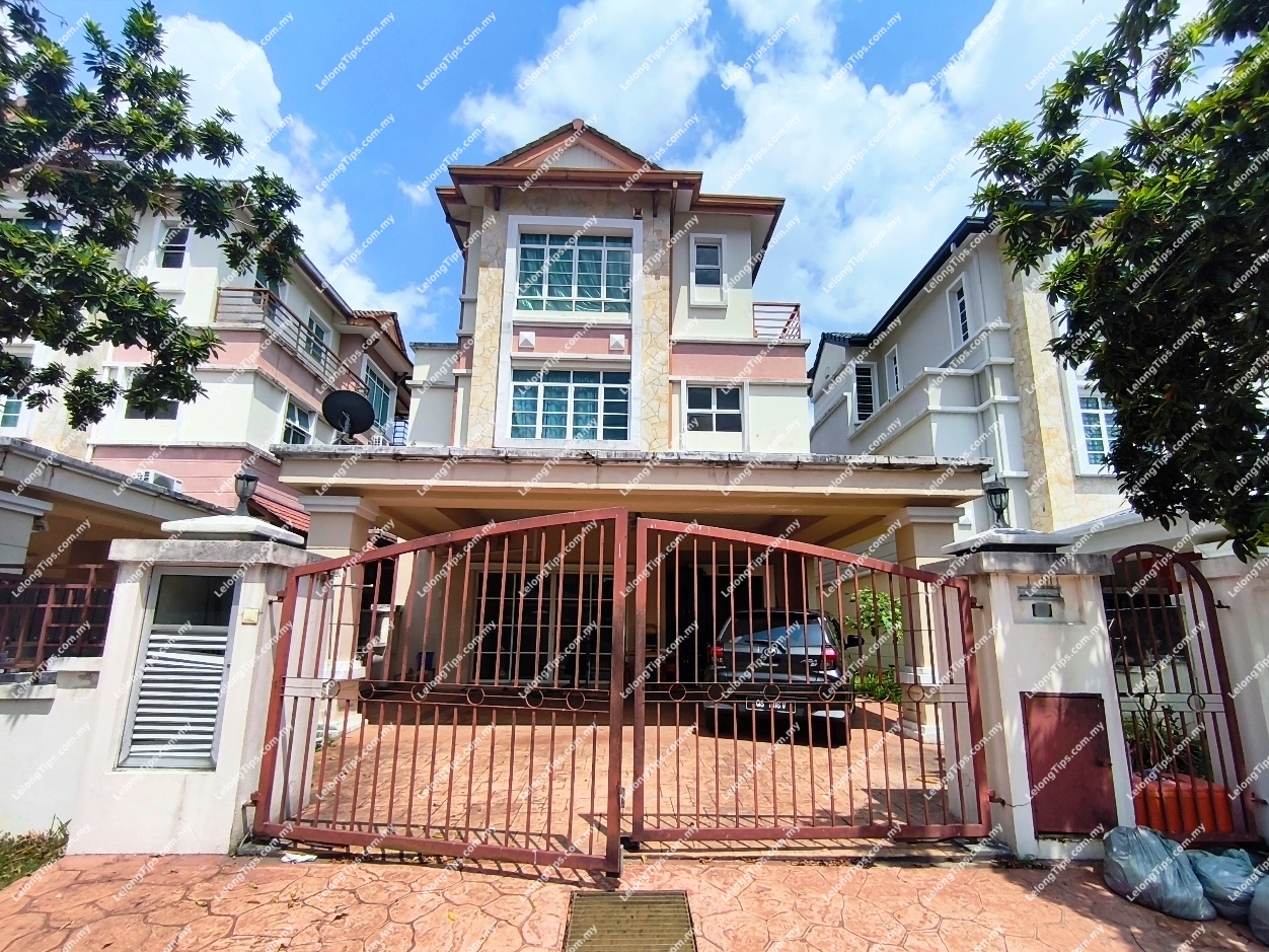 2.5 Storey Detached House