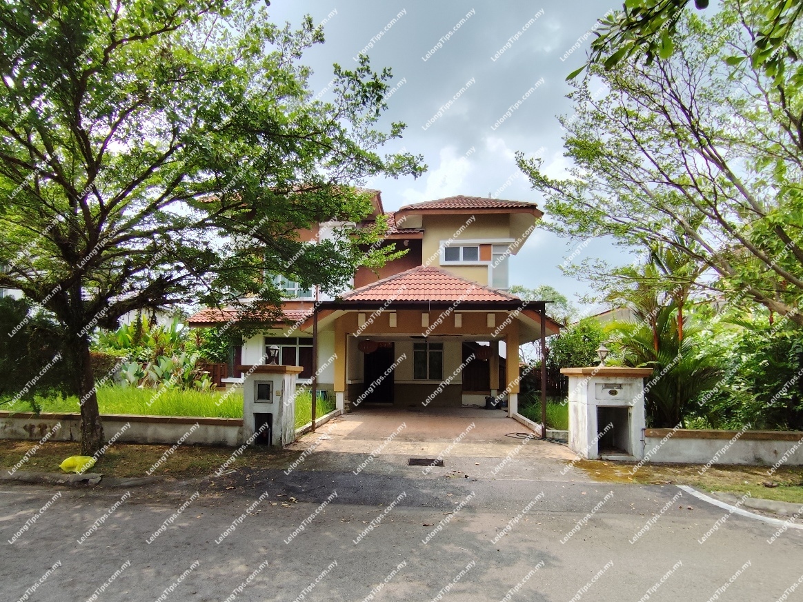 2.5 Storey Bungalow