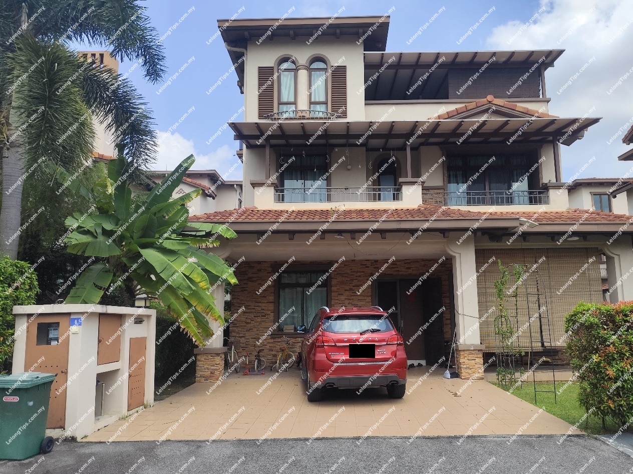 3 Storey Bungalow