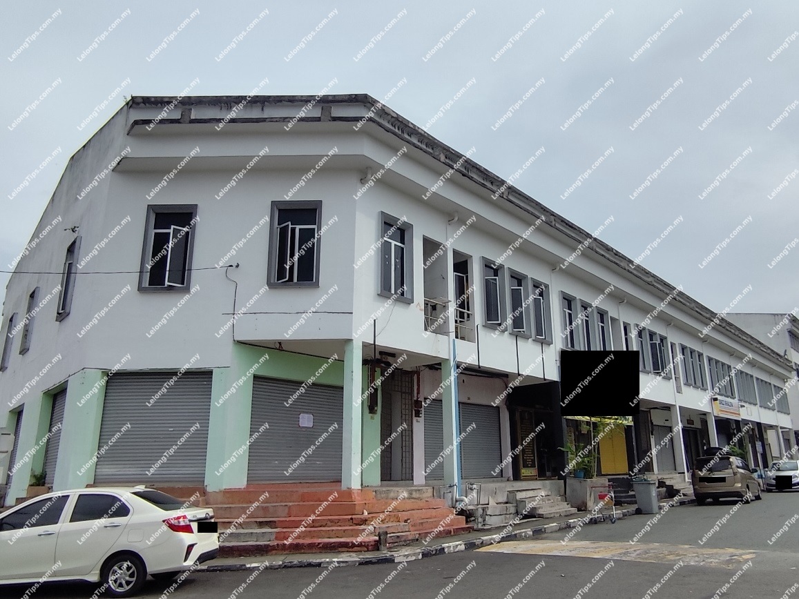 [Prime location facing the main road] Shop Unit